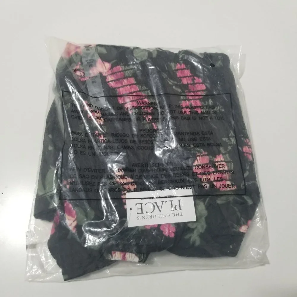 NWT‎ The Children’s Place  Girls Print Smocked Top - Black Size M